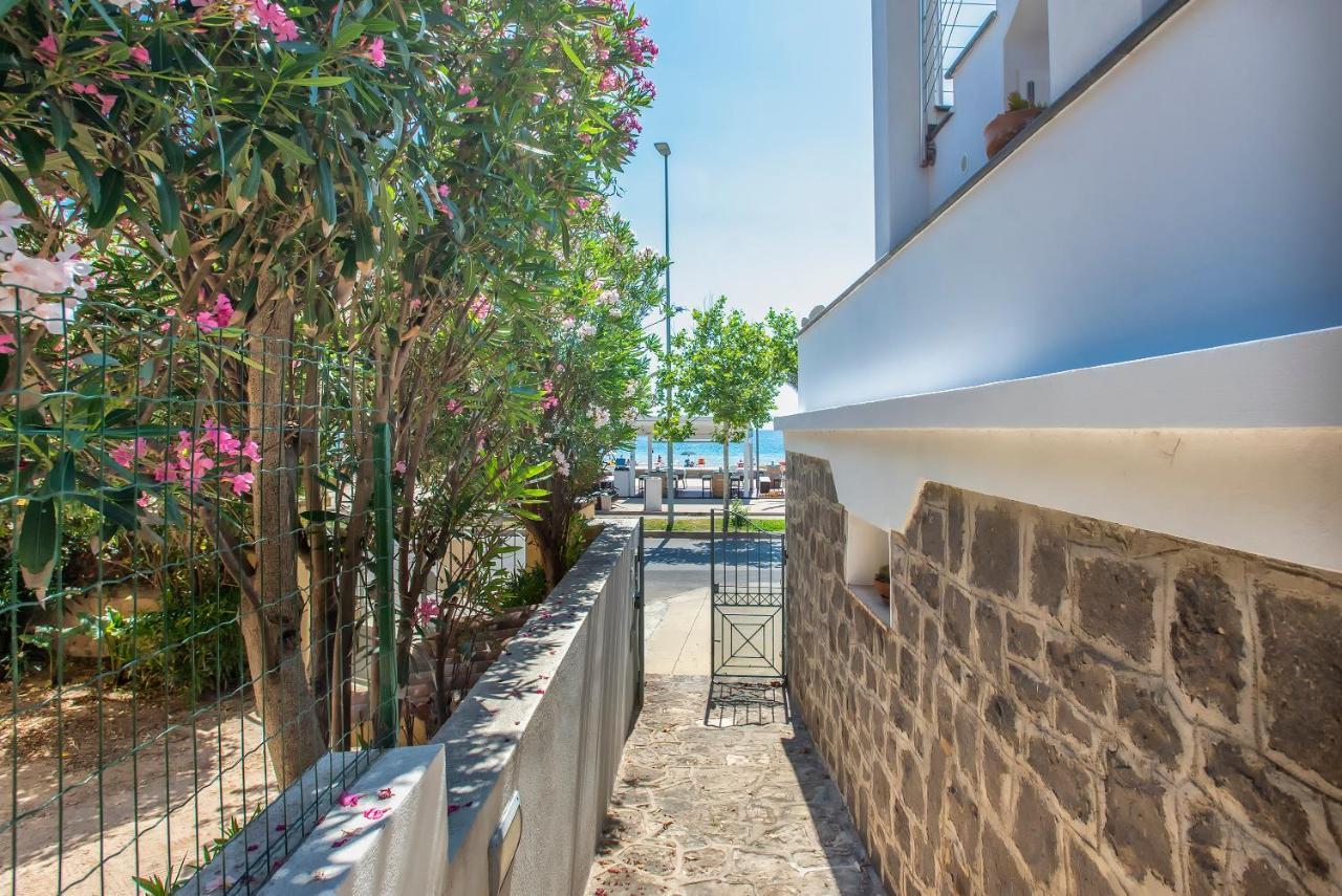 Nura'S - Apartment Al Mare Sea Front 알게로 외부 사진
